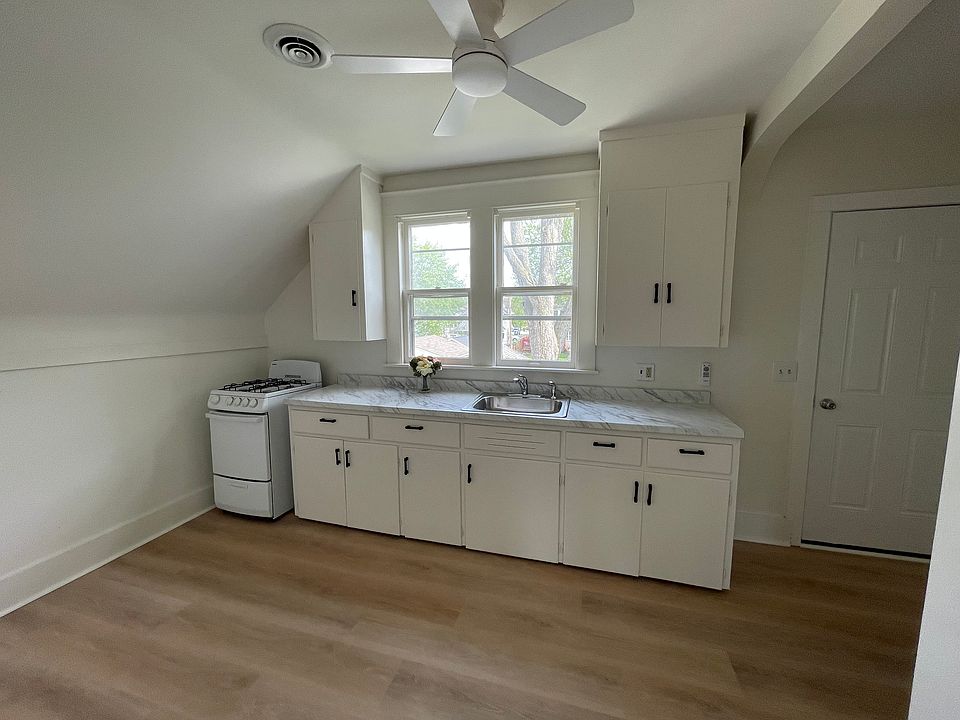 1st image of 831 Arianna St NW #2