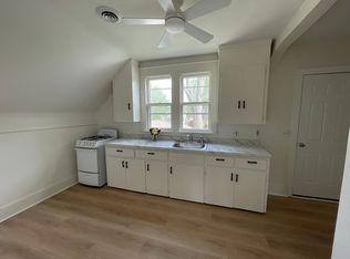 831 Arianna St NW #2, Grand Rapids, MI 49504