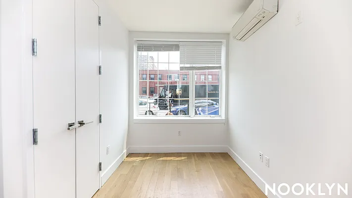 Rented by Nooklyn NYC LLC | media 12