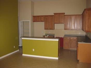 5th image of 13413 Paloma Dr