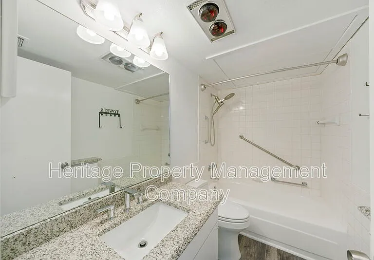 8401 N New Braunfels Ave #1-240 — Photo 23
