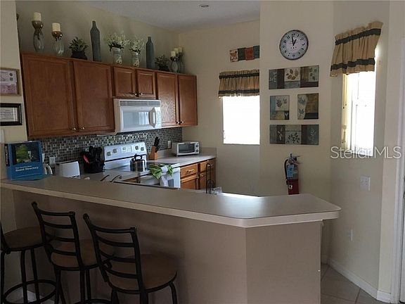 3rd image of 159 Pompano Beach Dr