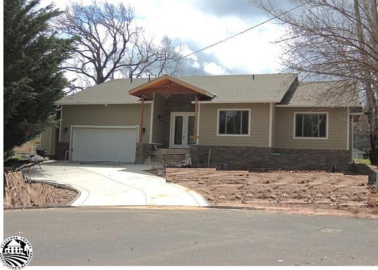 1st image of 19051 Fountain Ct #309-A