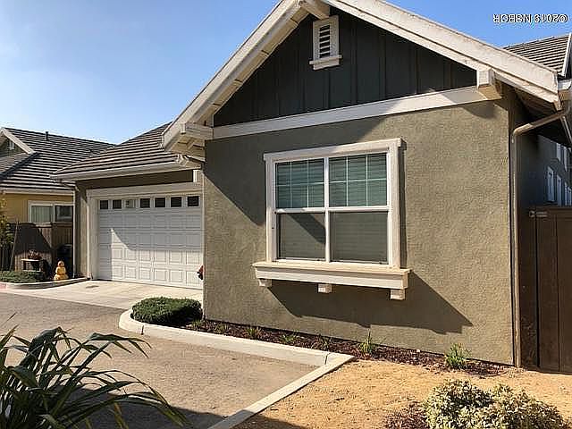 2nd image of 1349 W Dolcetto Ln