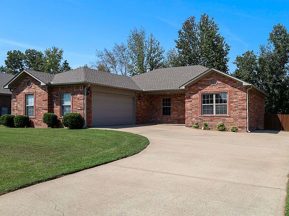 2nd image of 31 Cottonwood Ln