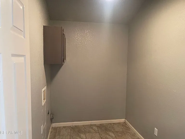 656 Orchid Dr — Photo 13