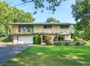 395 S Kenilworth Ave, Glen Ellyn, IL 60137