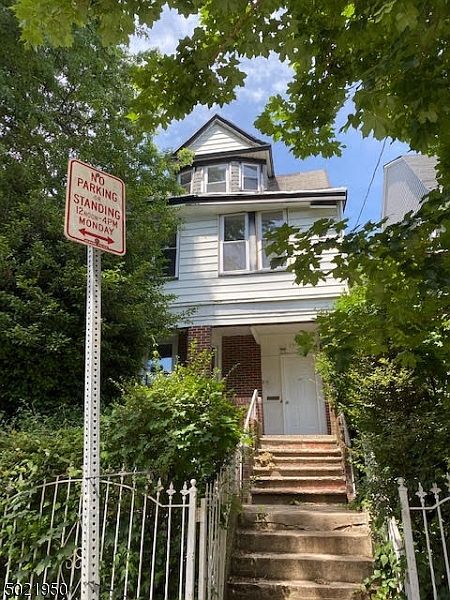 1st image of 33-35 Seymour Ave