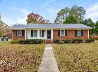 601 Wedgewood Ave, Zebulon, NC 27597