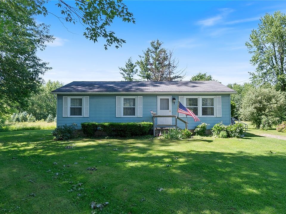 1st image of 4043 Lakes Corners Rose Valley Rd