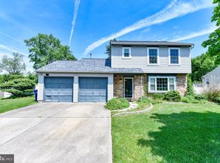 74 Amherst Dr, Burlington, NJ 08016