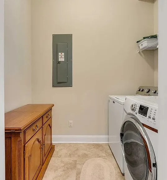1368 Crane Creek Dr — Photo 7