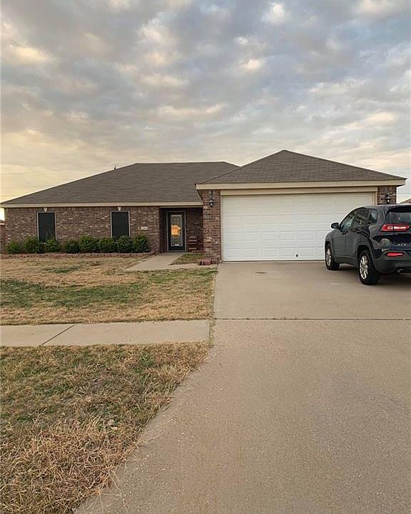 1st image of 2411 Isabelle Dr