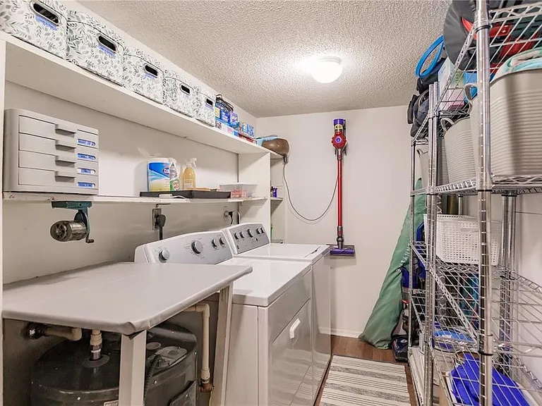 1200 E Peppertree Ln #602 — Photo 26