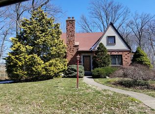 237 S Norwinden Dr, Springfield, PA 19064