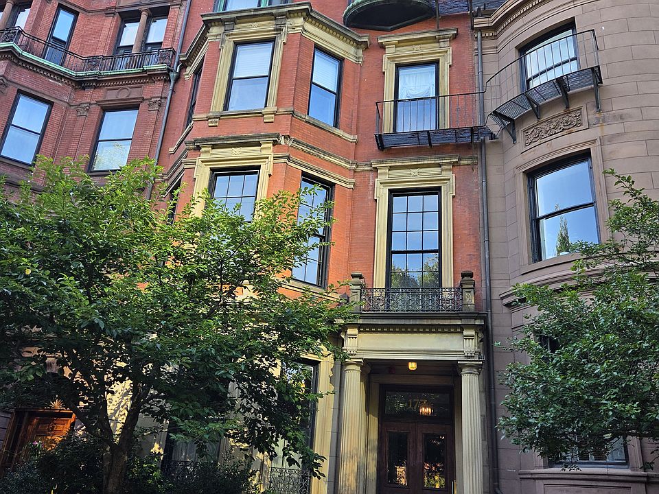 1st image of 177 Commonwealth Ave APT 10