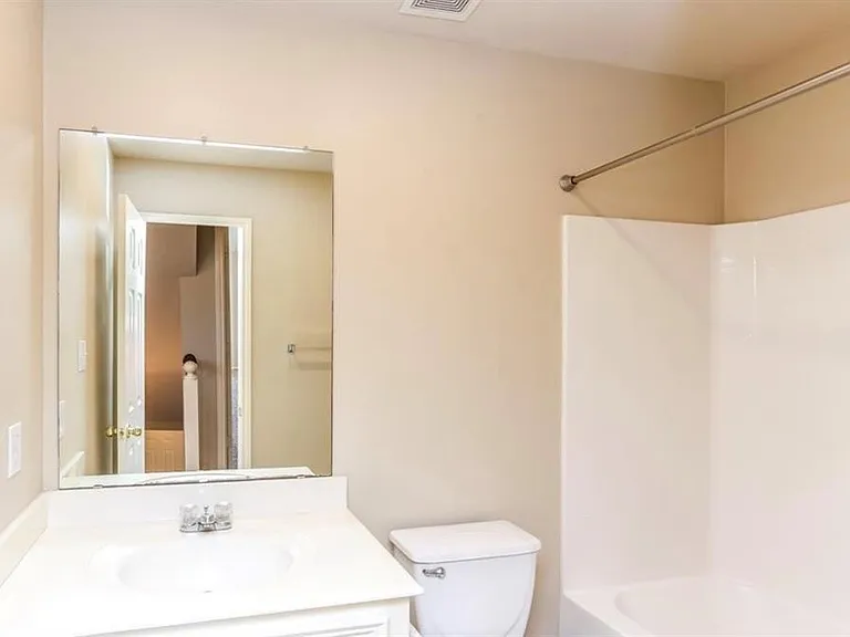 730 Redwing Place Dr — Photo 15