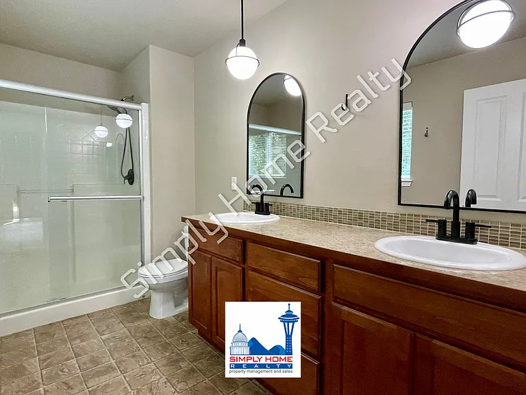 4661 Helena Ave SE — Photo 22