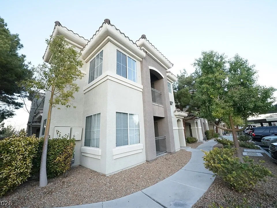 9050 W Warm Springs Rd #2084
