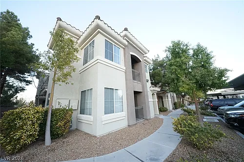 9050 W Warm Springs Rd #2084 Photo 1