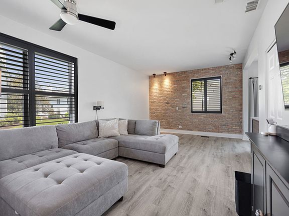 4th image of 1260 Arapaho Ct