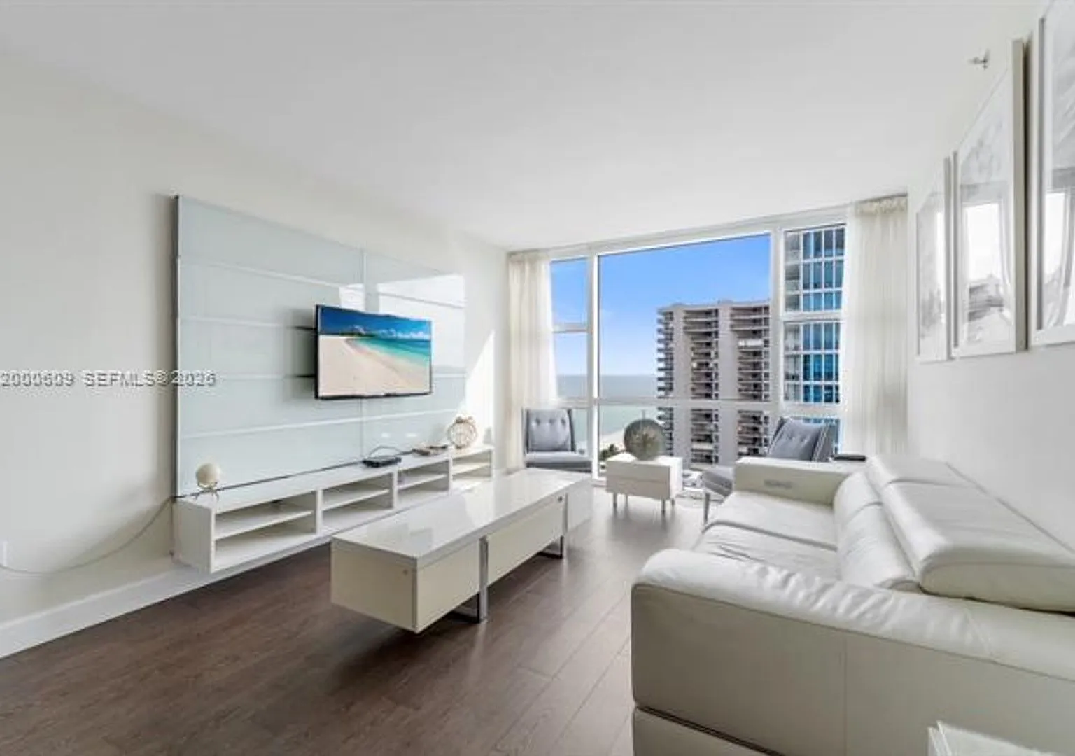 6801 Collins Ave CU-LPH10, Miami Beach, FL 33141 — Photo 1