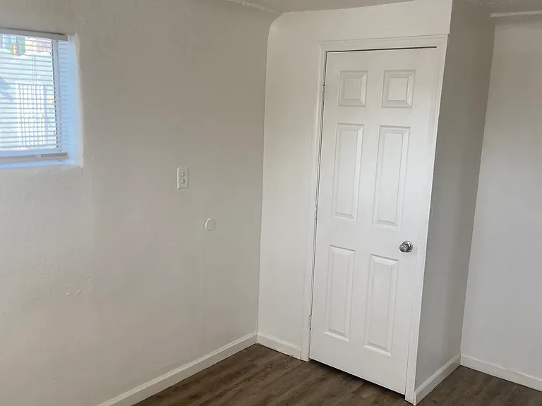 Updated 2 bed / 1 bath in the Near North Valley — Photo 29