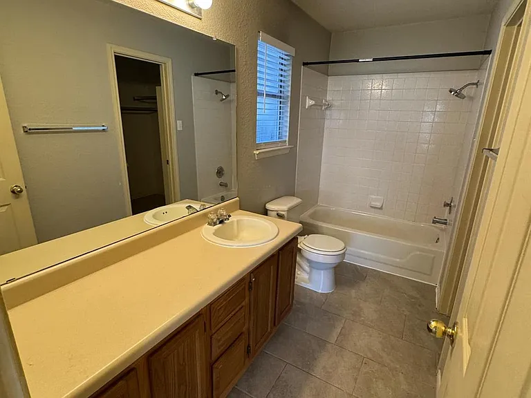 8901 Vigen Cir — Photo 21