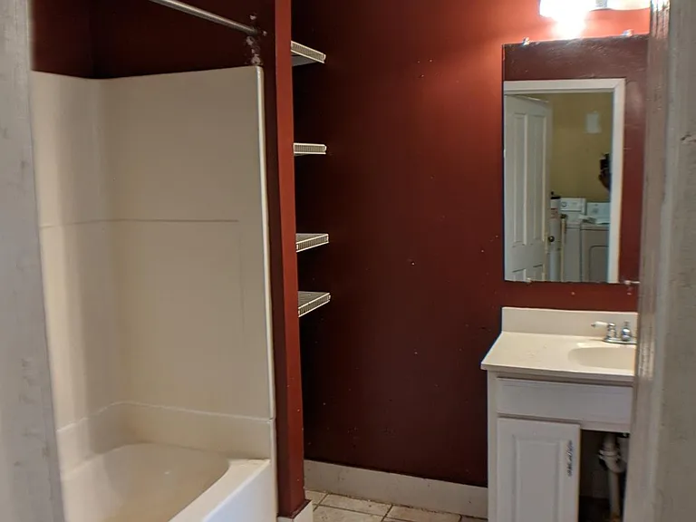 323 Orange St #1 — Photo 11