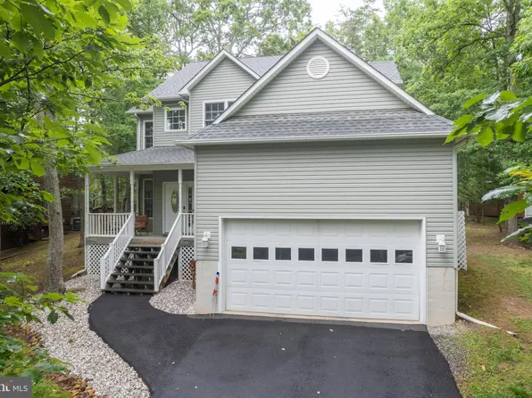 109 Dogwood Dr, Cross Junction, VA 22625