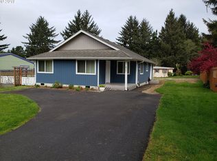 820 NW Estate Dr, Seal Rock, OR