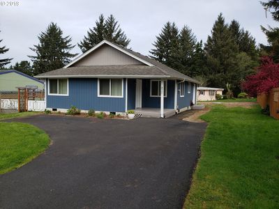 820 NW Estate Dr, Seal Rock, OR, 97376