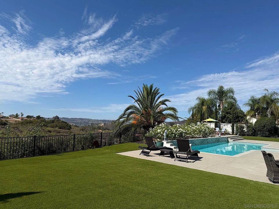 2nd image of 12893 Palisades Ct