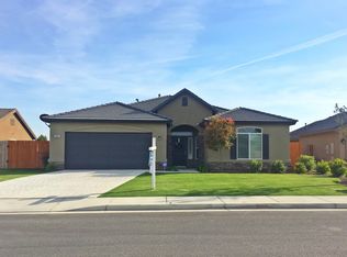 10827 Avenida Frasca Dr, Bakersfield, CA 93311