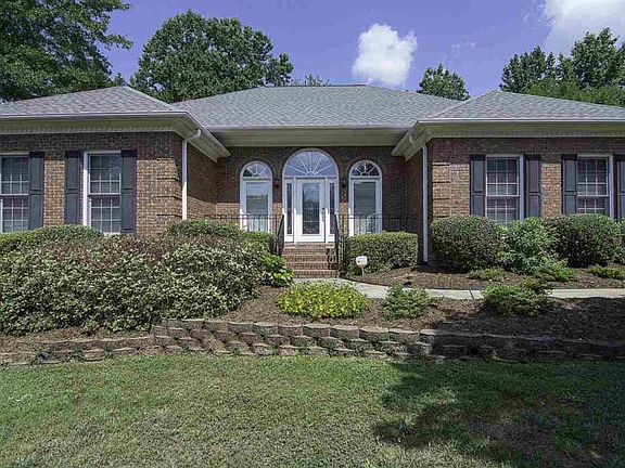 2nd image of 308 Tarrigart Dr
