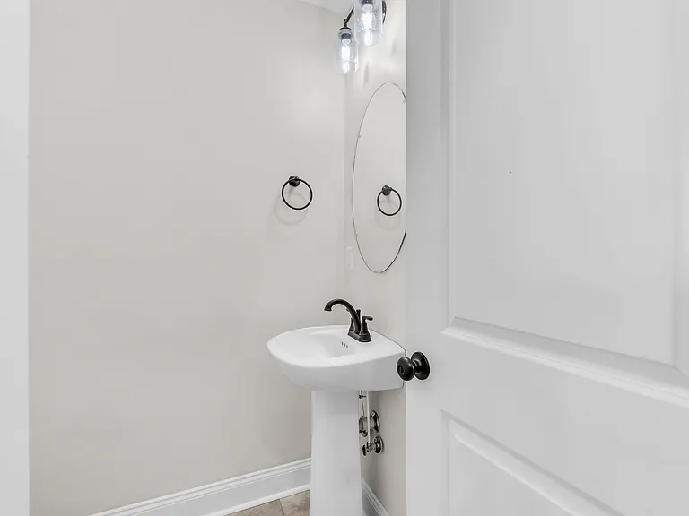 1125 Tybee Dr — Photo 14
