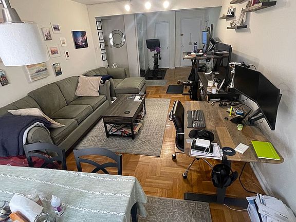 3rd image of 101 E 16th St APT 6B