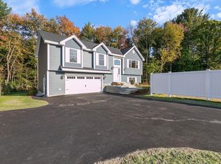 33A Iris Ave, Salem, NH 03079