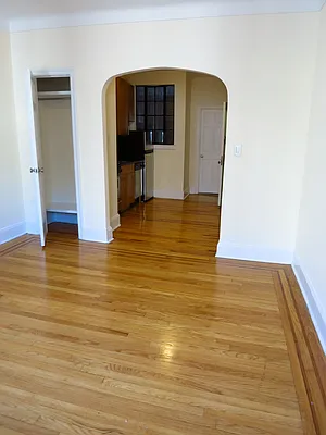 Rented by City & Suburban | media 18