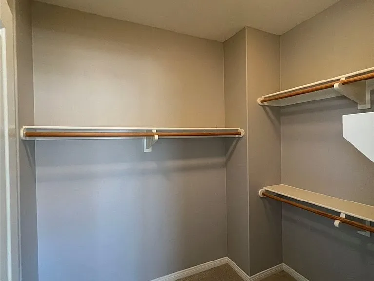 98 Devonshire — Photo 12