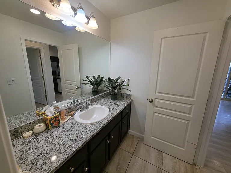 Single Bedroom