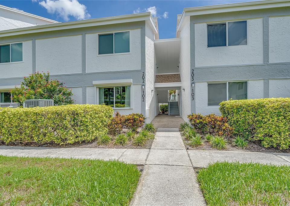 1st image of 1451 GULF BOULEVARD #102