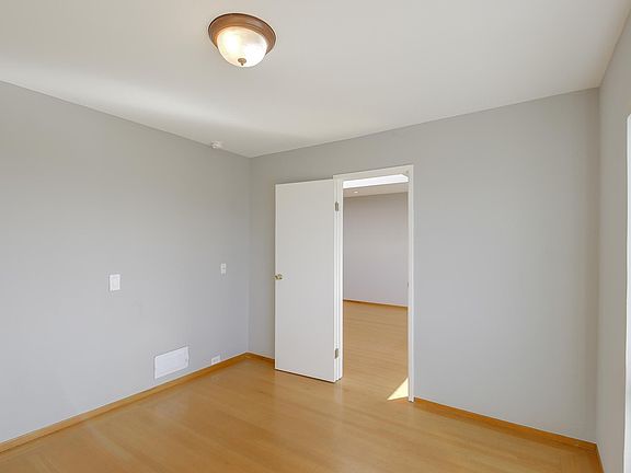 2nd image of 1276 47th Ave #1276