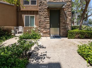 204 E Jeanette Ln, Santa Ana, CA 92705