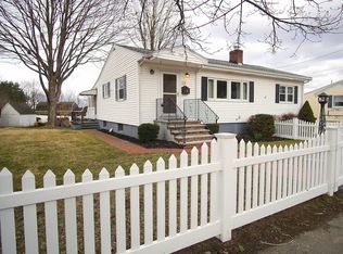 12 Buttaro Rd, Woburn, MA 01801