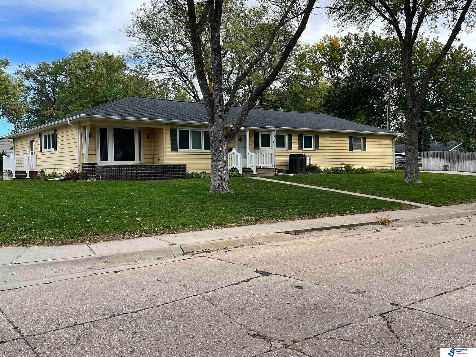 1200 Carlyle St Beatrice NE 68310 Zillow