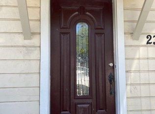 2305 Detering St, Houston, TX 77007