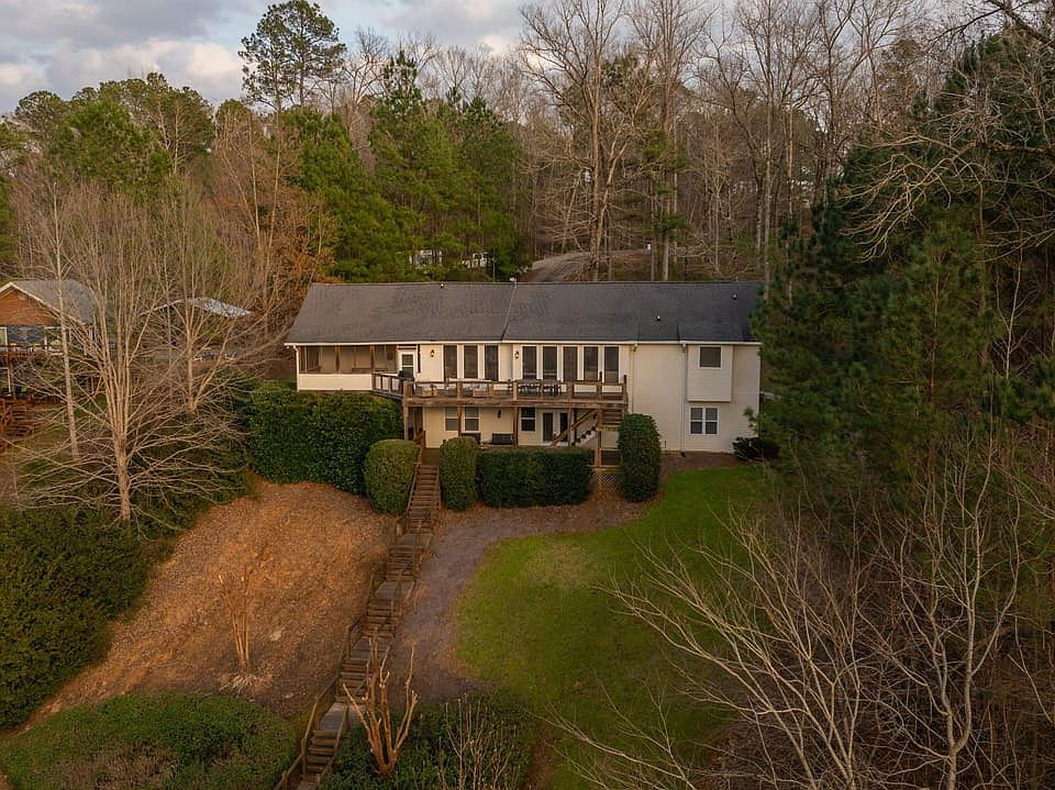 Cliffside Drone 19