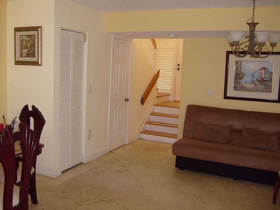 1st image of 475 NW 85th Ct APT 6