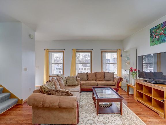 3rd image of 679 Otsego St